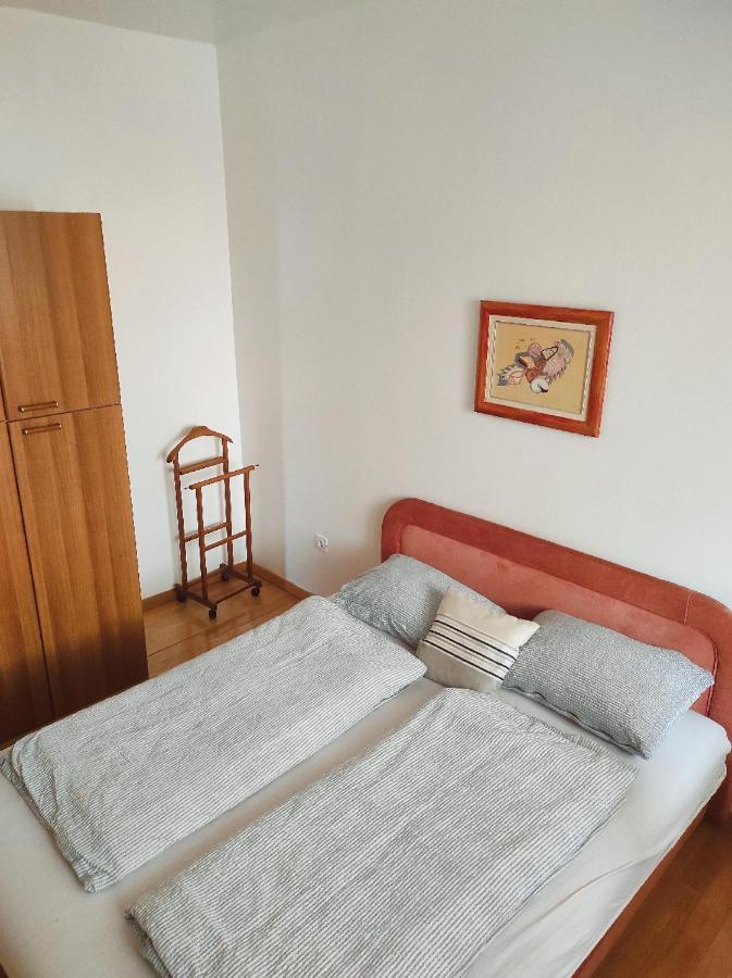 Apartment Lux
